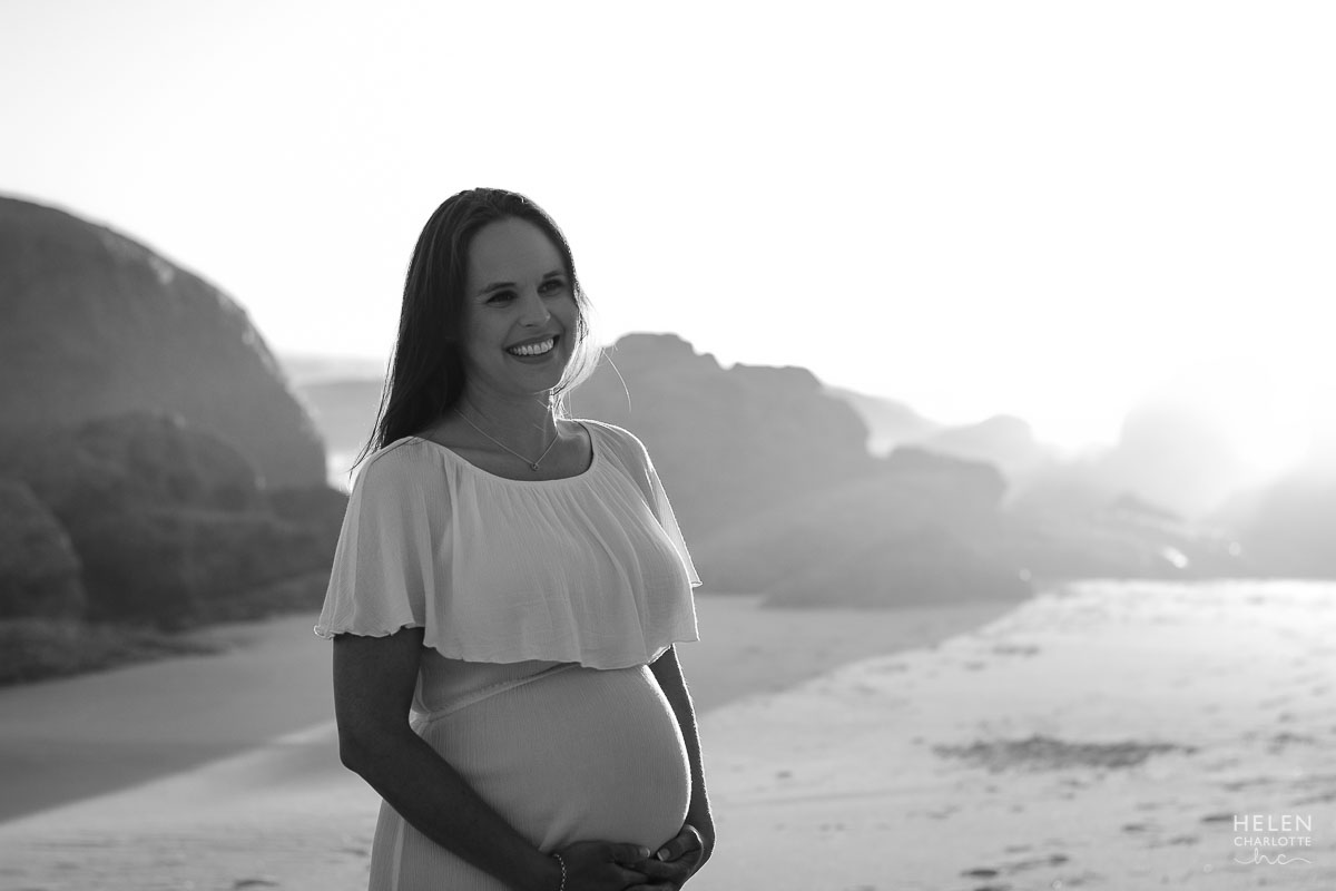 Helen Charlotte Photos | Kate & Luke | Maternity shoot at Glen Beach